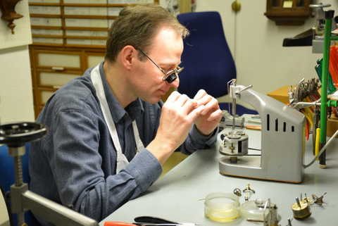 Grossuhr Reparatur